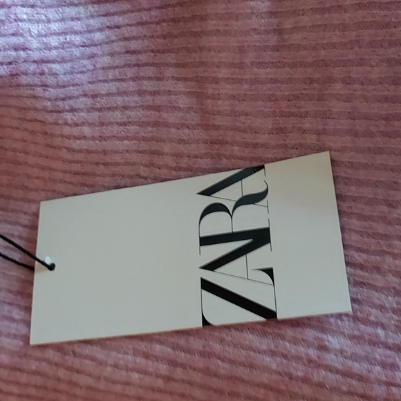 🥰host pick🥰🥰 NWT Zara sweater..size M - Picture 4 of 4